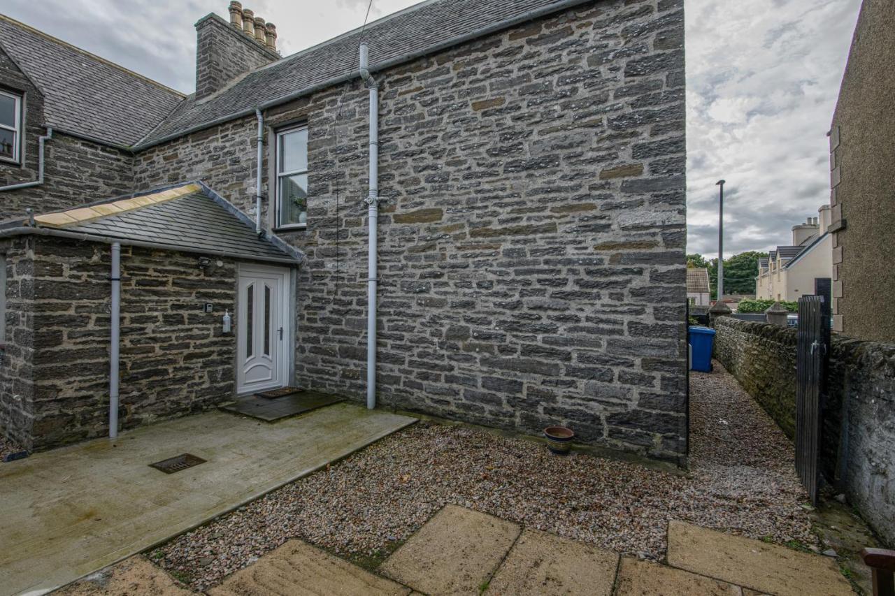 Villa Charming Townhouse On North Coast 500 Route, Wick à Wick  Extérieur photo